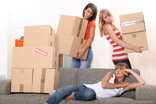 Reusable household goods and sorted recycling supporting circular storage